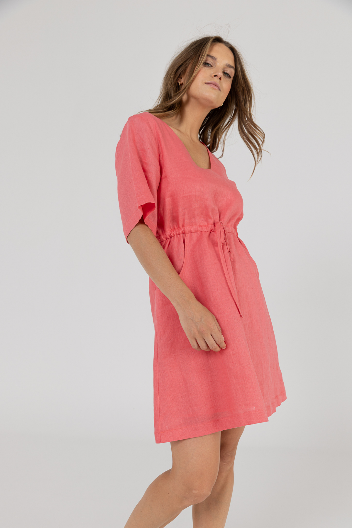 RILEY LINEN DRESS - POMEGRANTE