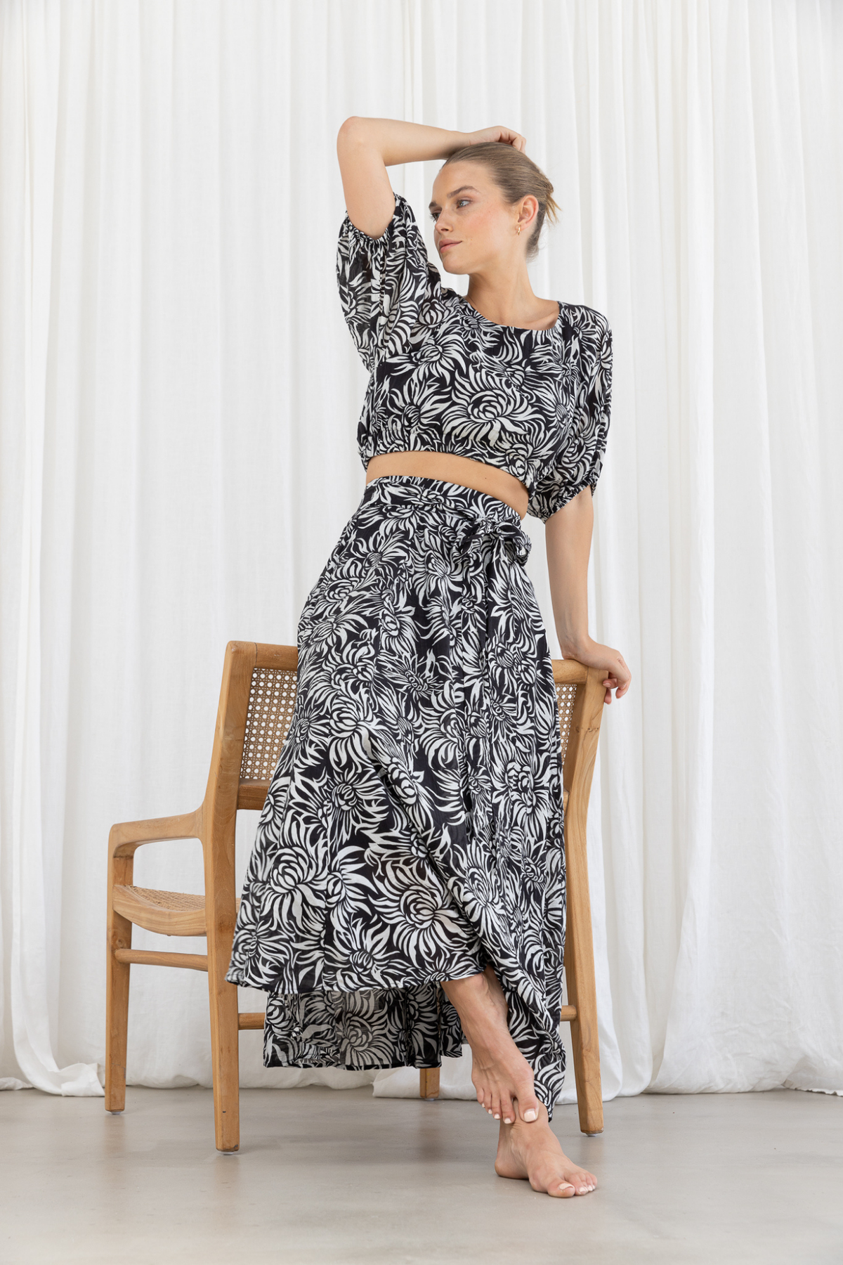 ELENA SKIRT - MIDNIGHT FLORAL