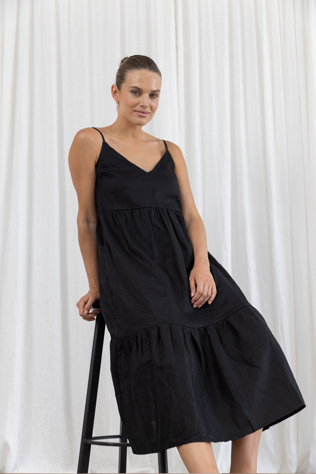 ALORA MIDI DRESS - BLACK