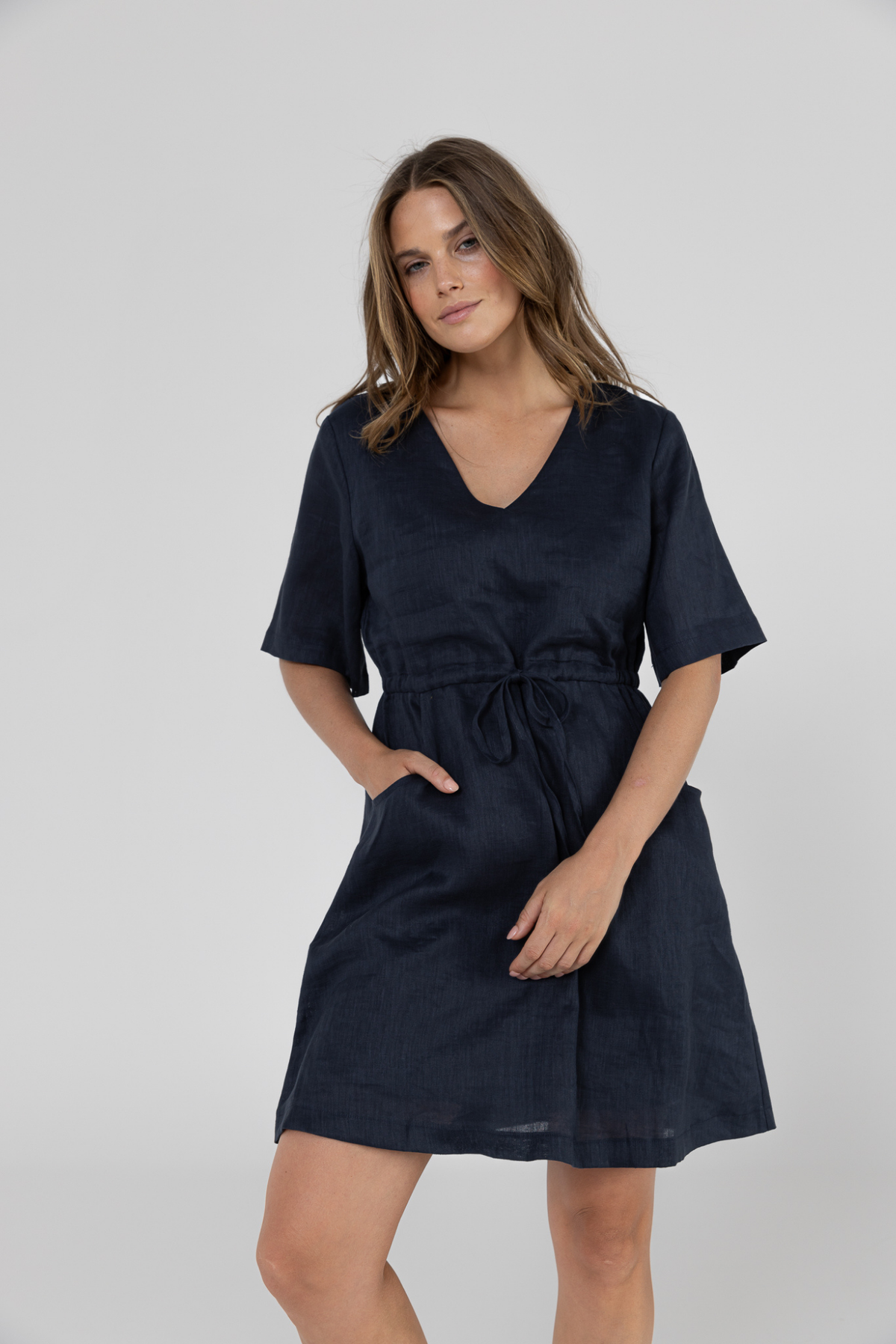 RILEY LINEN DRESS - NAVY