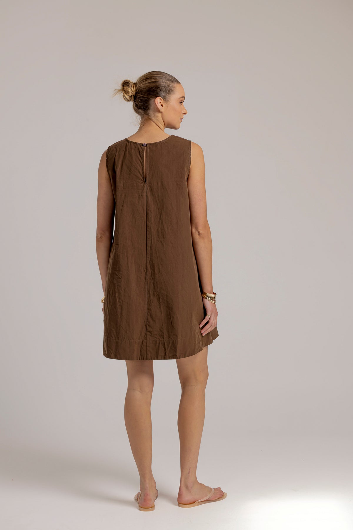 ROWIE DRESS - CHOCOLATE