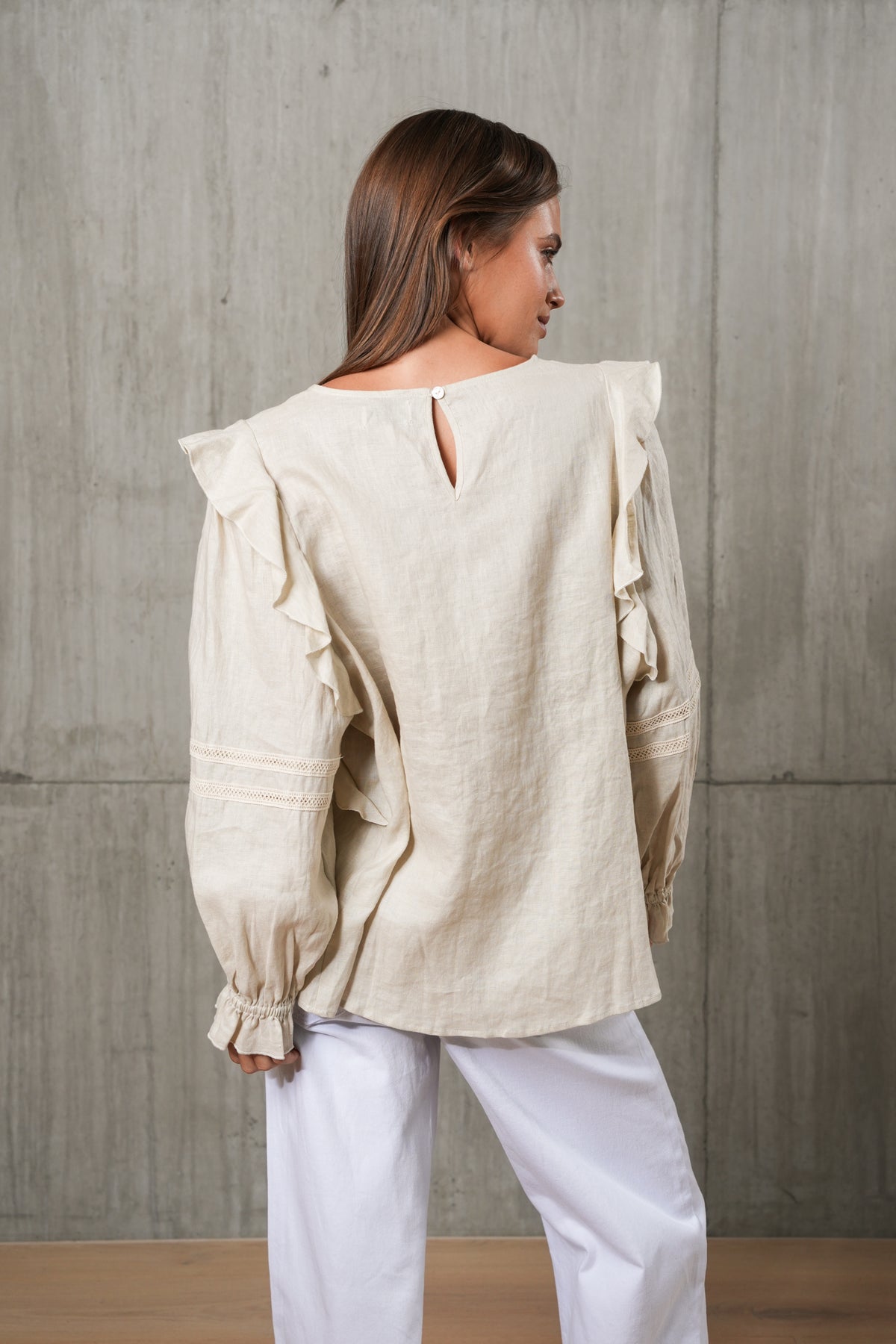 ALYSE BLOUSE- SAND