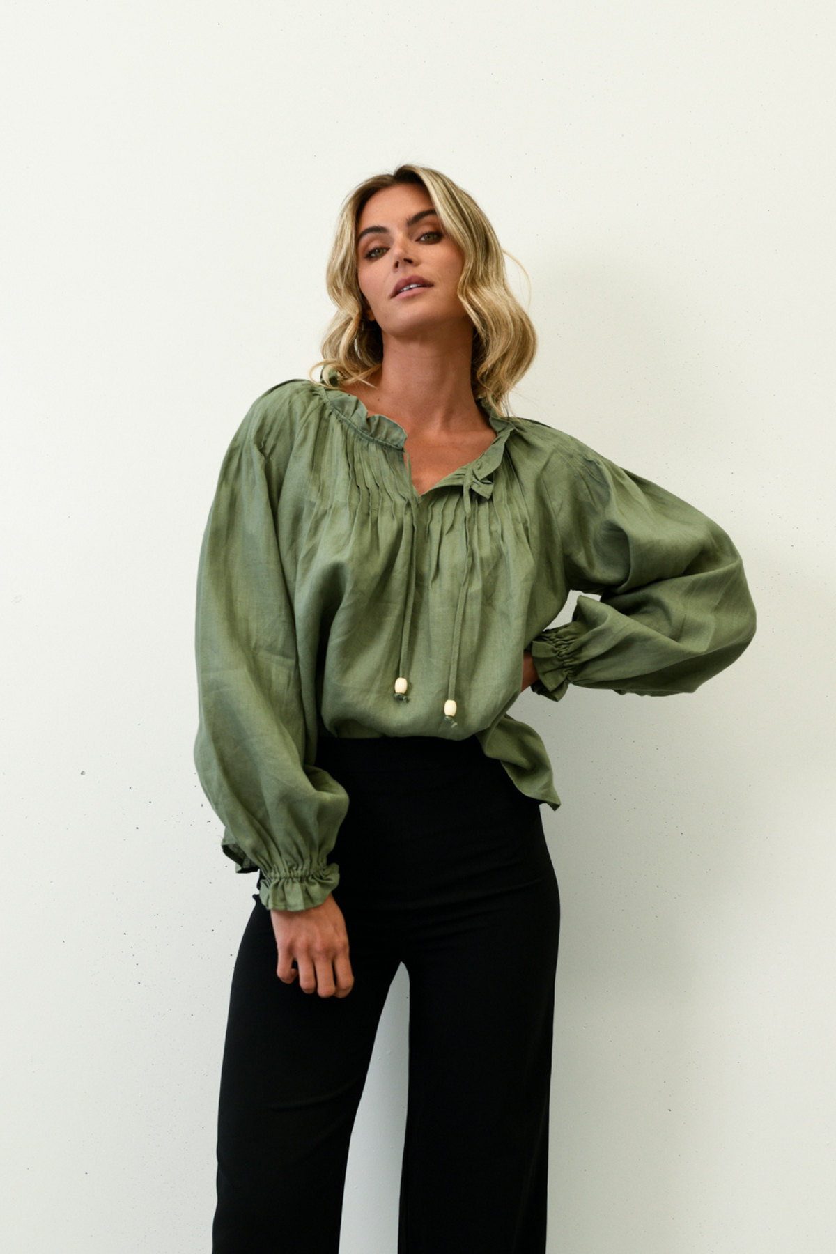 CHARLOTTE LINEN BLOUSE - KHAKI