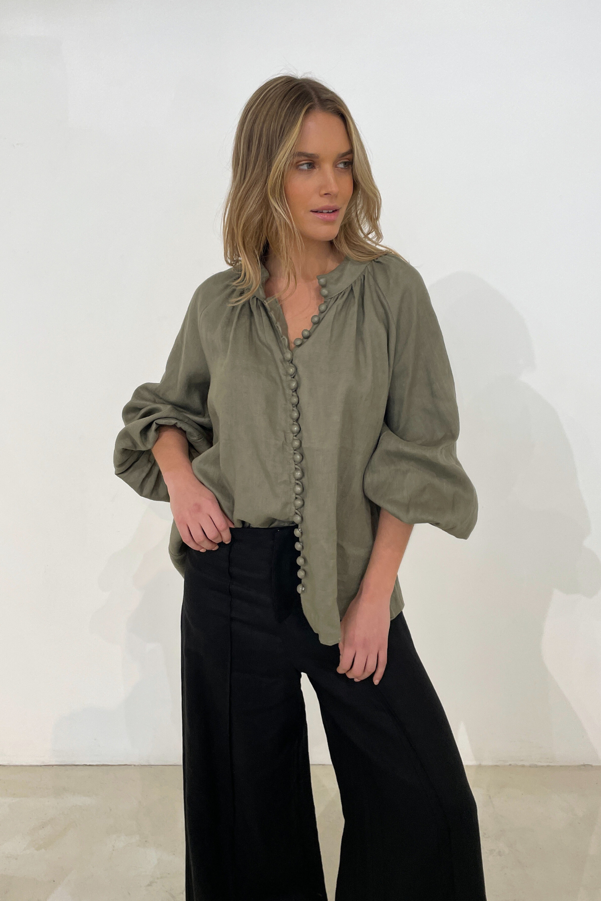 HANSEL BLOUSE - KHAKI