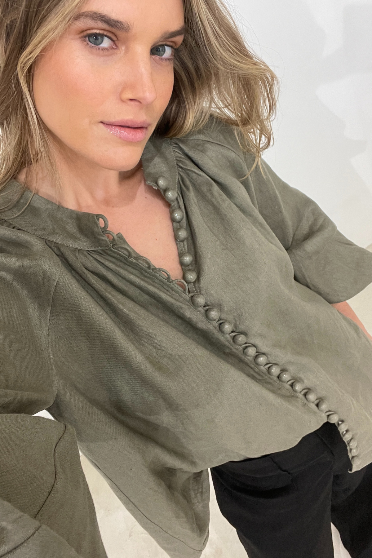 HANSEL BLOUSE - KHAKI