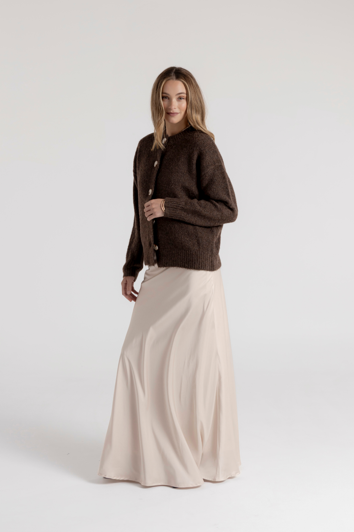 ROMI SATIN SKIRT - CHAMPAGNE