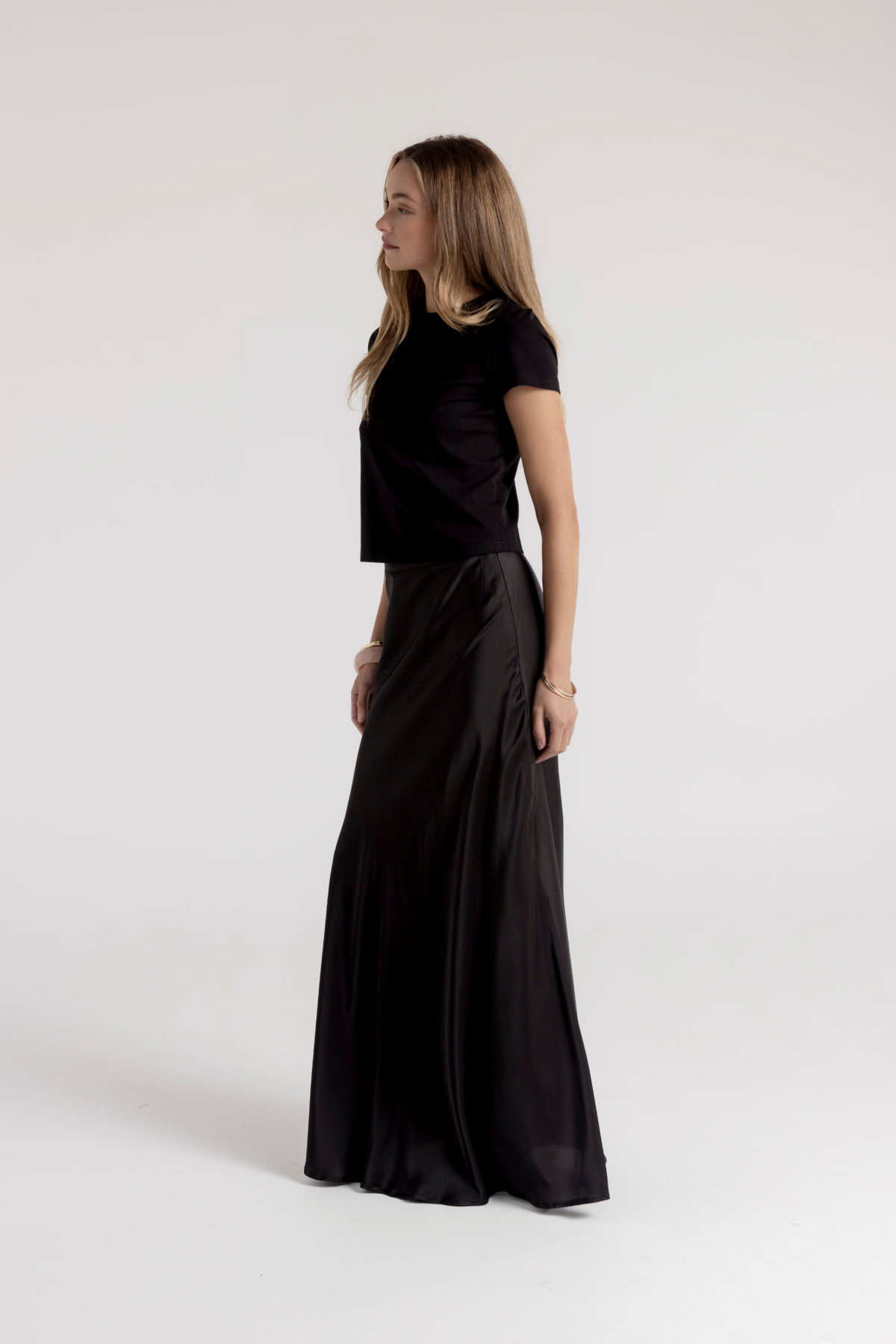 ROMI SATIN SKIRT - BLACK