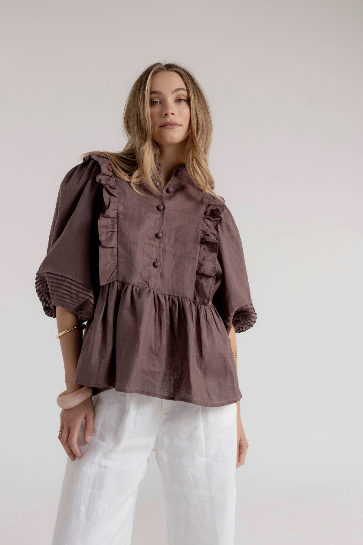 HOLLIE BLOUSE - MOCHA