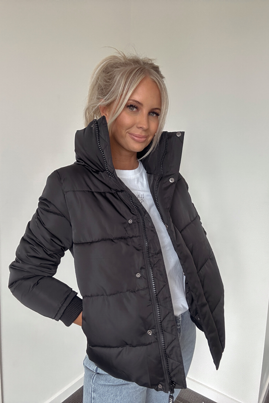 PARKER PUFFER JACKET - BLACK