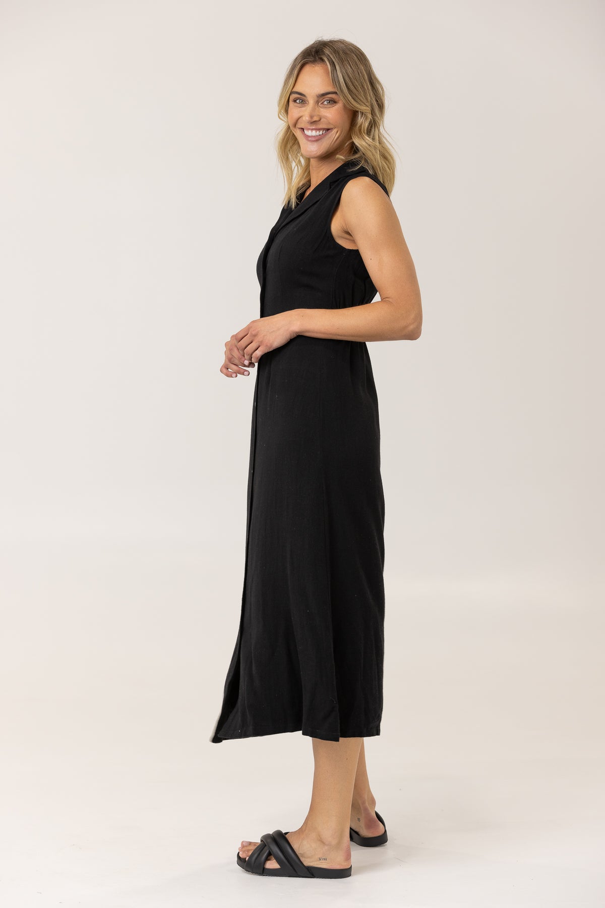 NORAH MIDI DRESS - BLACK