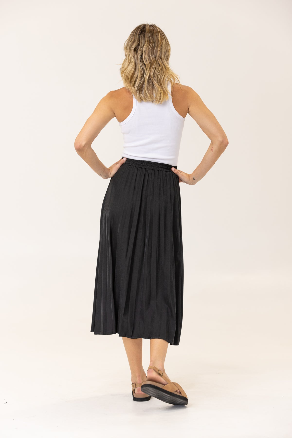 MARISA MIDI SKIRT - BLACK