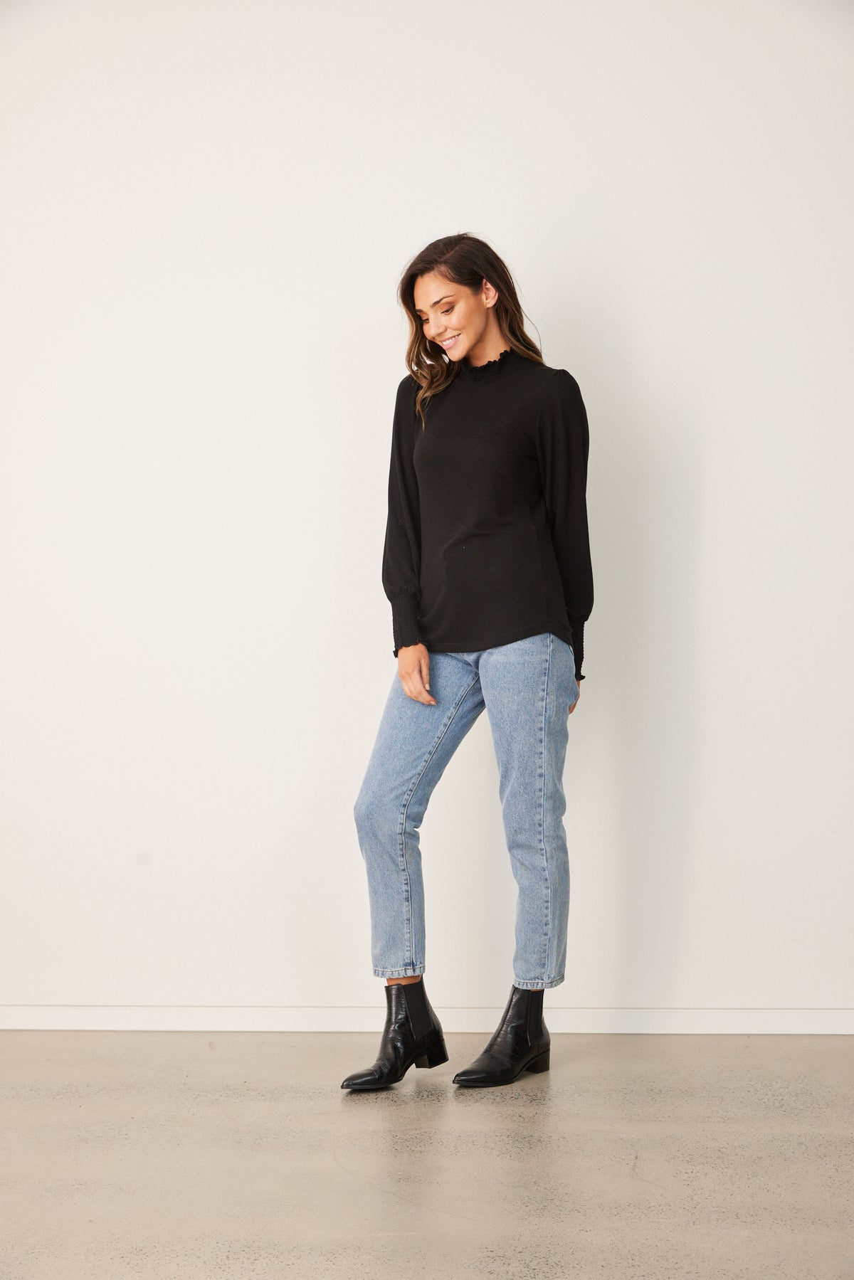 IRIS LONG SLEEVE BLOUSE- BLACK
