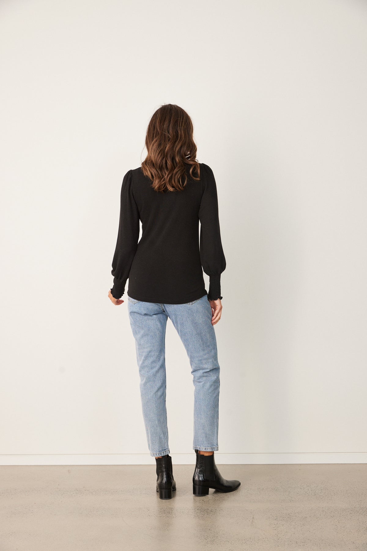 IRIS LONG SLEEVE BLOUSE- BLACK