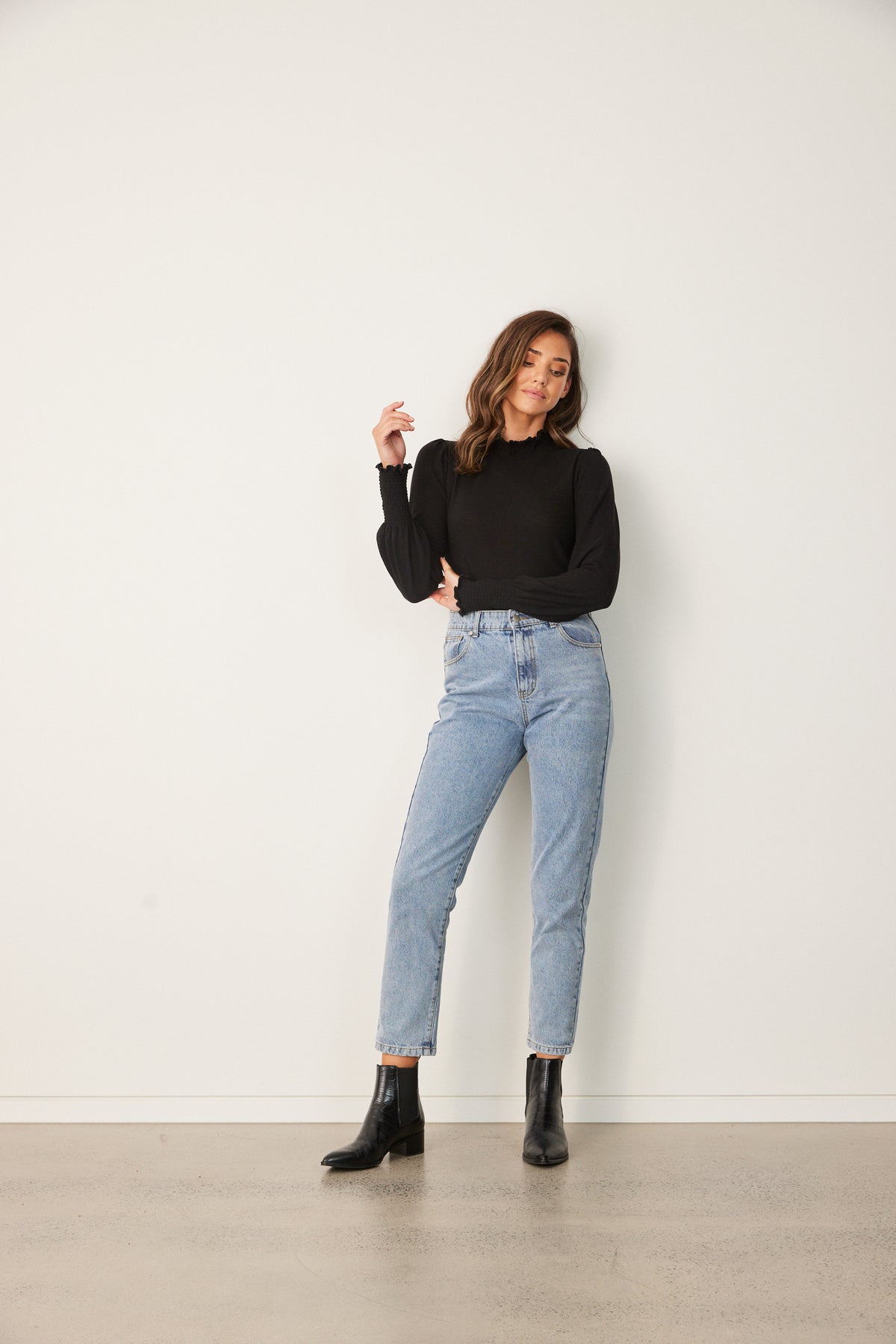IRIS LONG SLEEVE BLOUSE- BLACK
