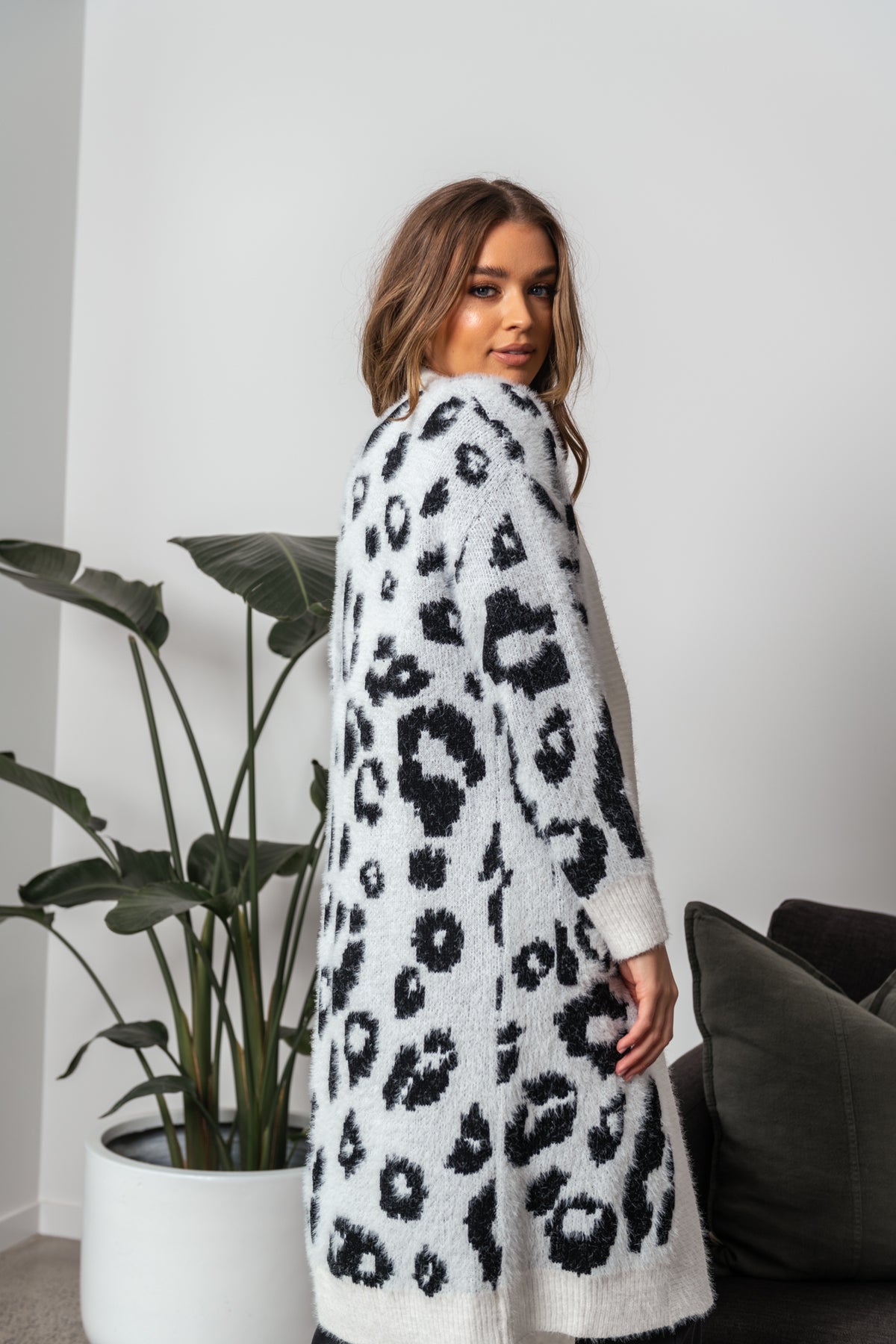 ELSA CARDIGAN - SNOW LEOPARD